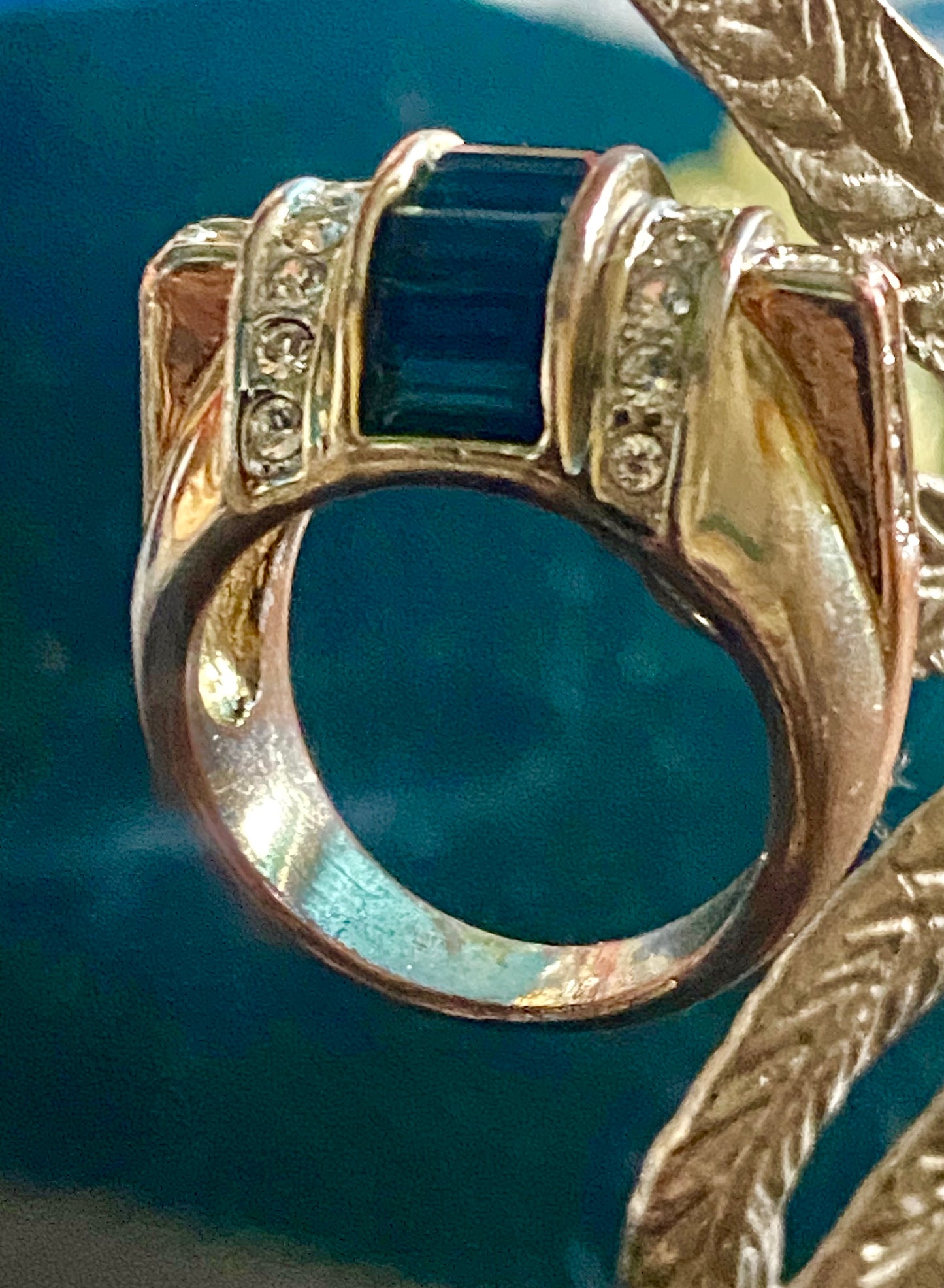 Bague Ring , plaqué Or avec perle bleue, 2 articles uniques