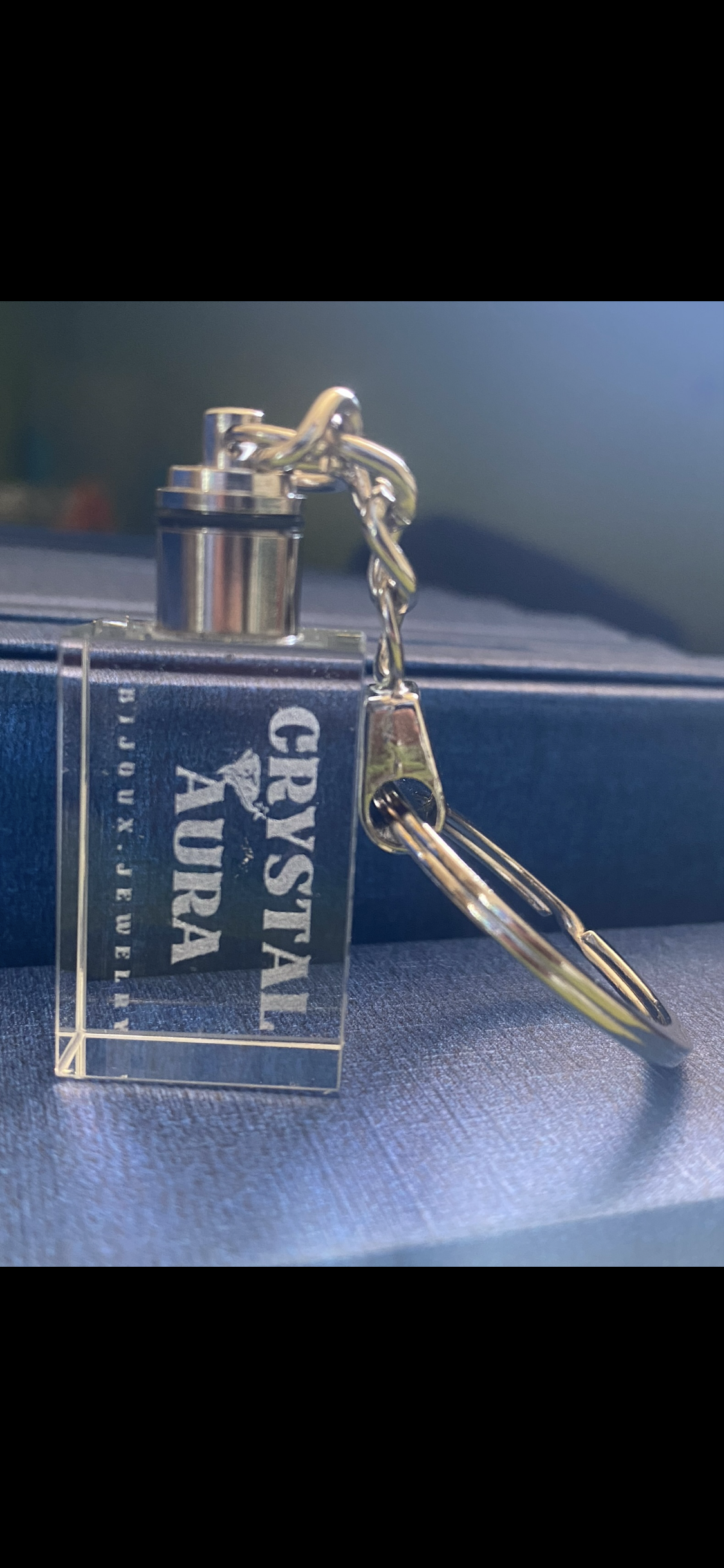 Porte clé en verre en cristal lumineux laser personnalisable