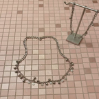 Collier Chaîne Tendance - Emojis Smily et Perles Métalliques Argenté - Pièce Unique