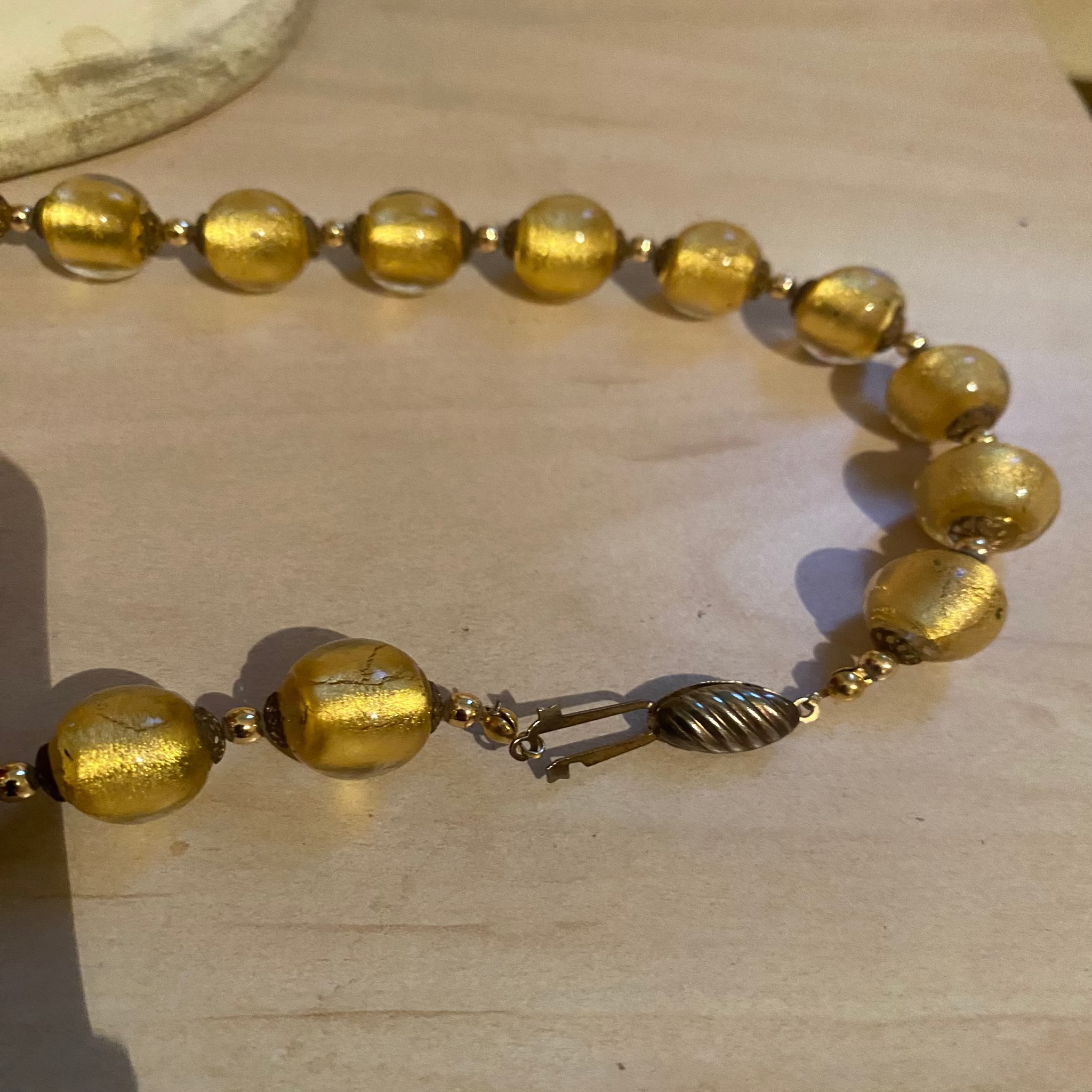 Collier Ras-le-Cou Perles de Milan Chic - Doré Haute Qualité