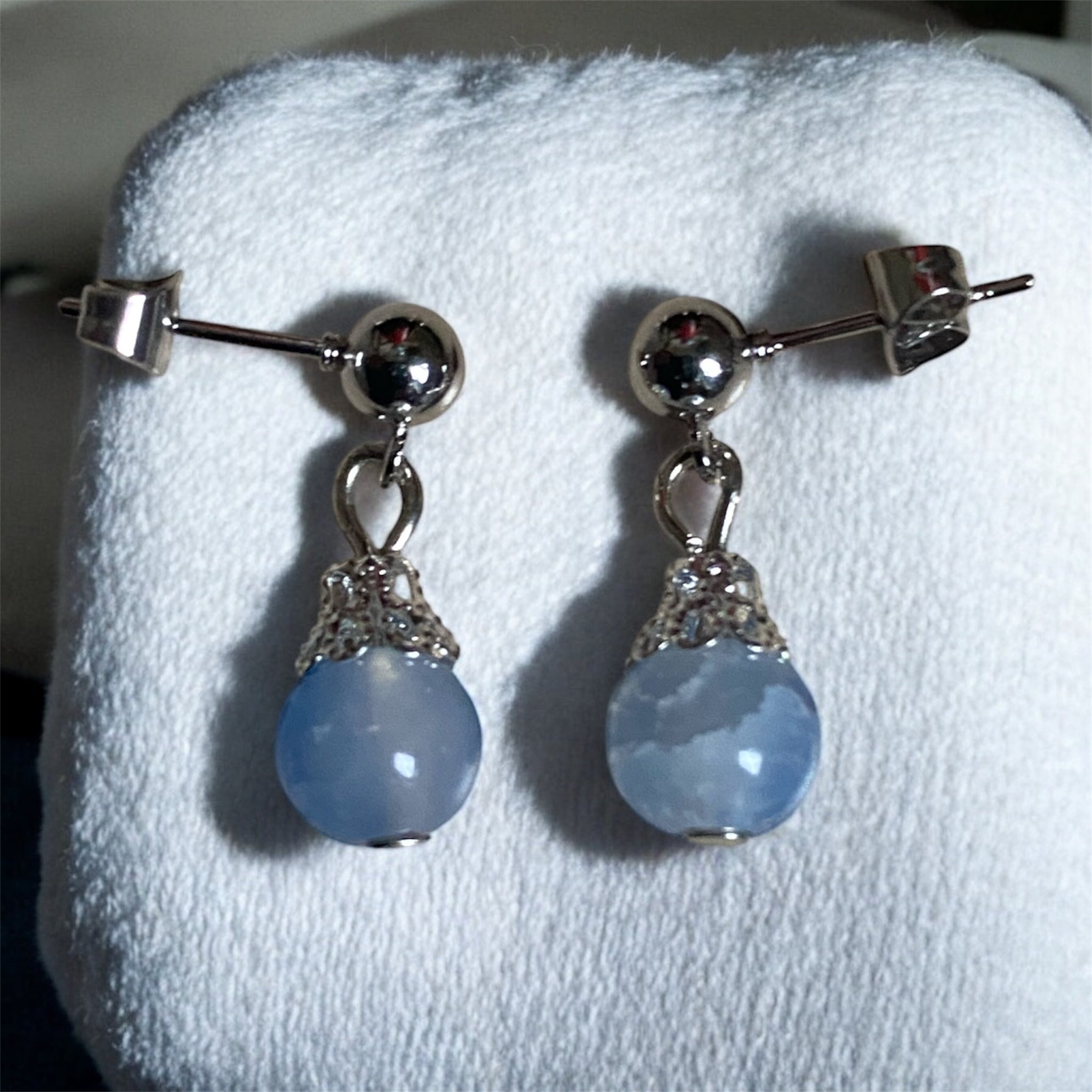 Boucles-d_oreille-mini-perle-turquoise-face