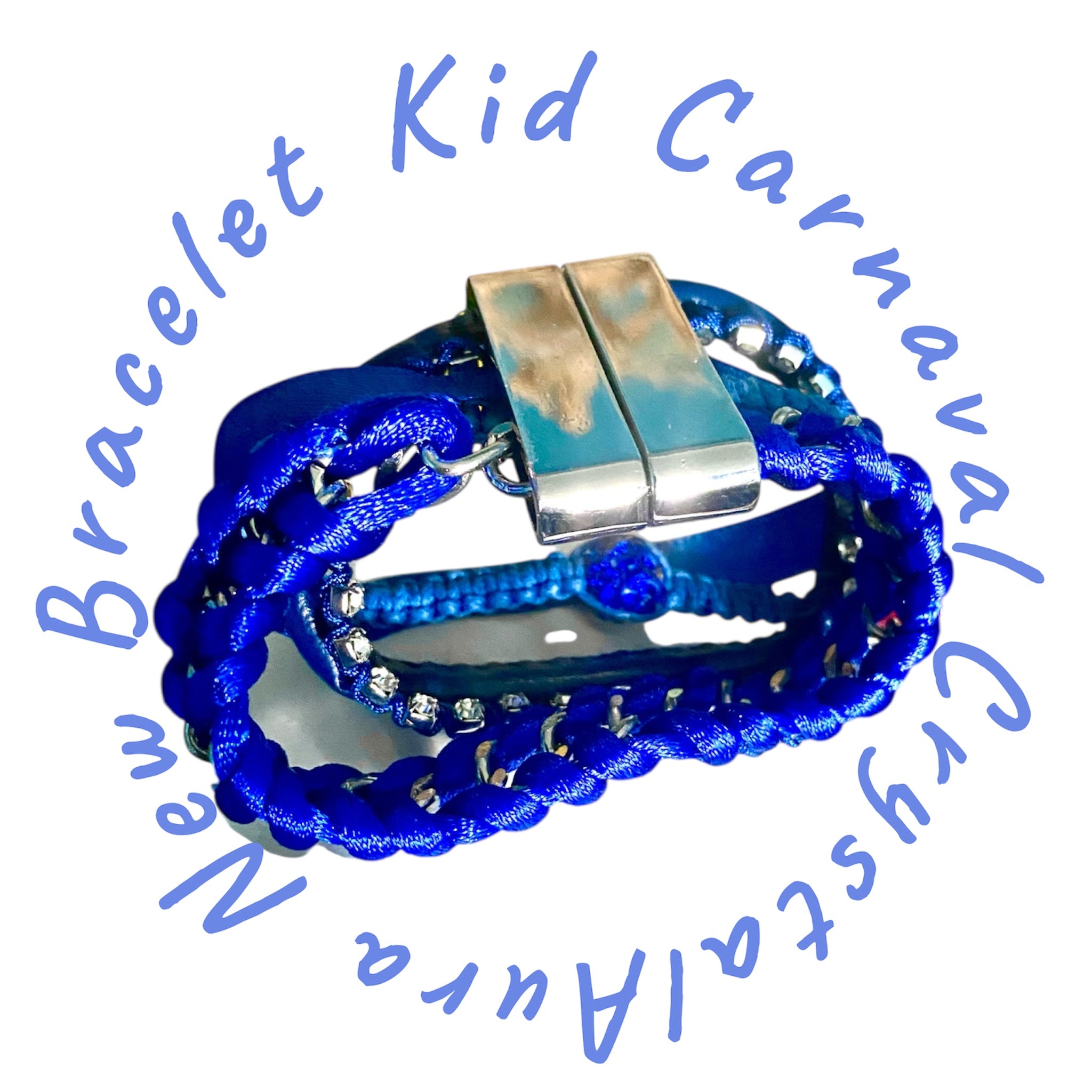 modele 2 Bracelet Kids Carnaval magnétique multi bandes bleu colorées vue artistique descriptif de face pose au sol