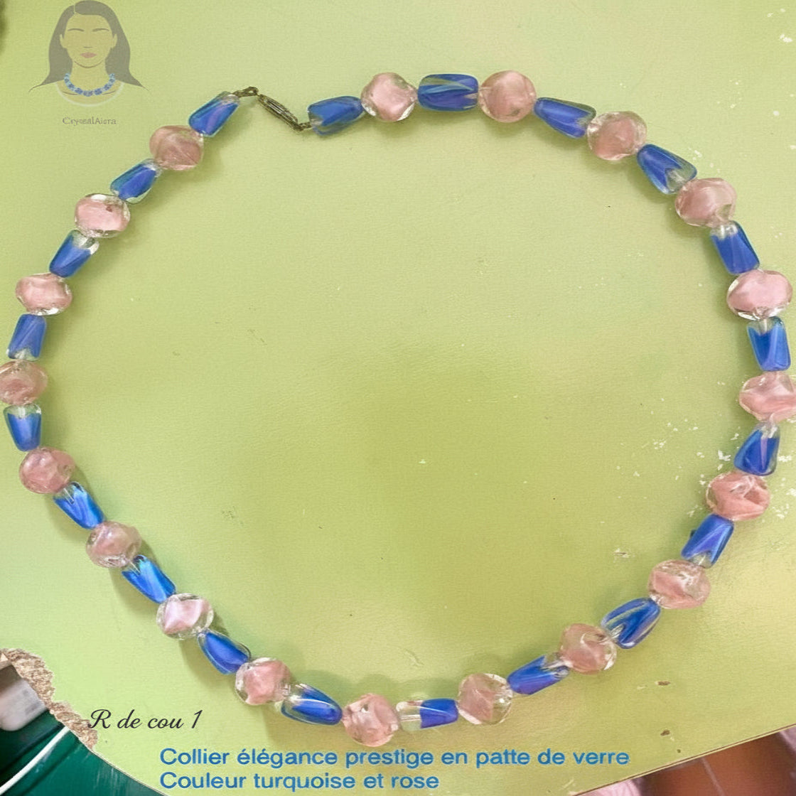 Ras-le-Cou vue global de face rajout mini portrait illustration dessin artistique