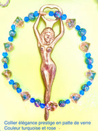 Collier prestige en perles de pattes de verre coloré
