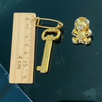  Pince Clé de Bonheur Plaquée Or - Accessoire Bijou Élégant Dimension