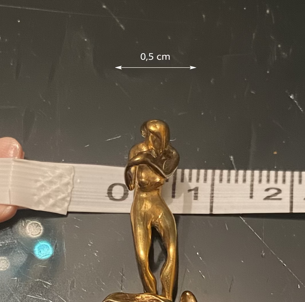 Pendentif Statuette Femme - Format Mini - Pièce Unique Collection Artisan Plaqué Or